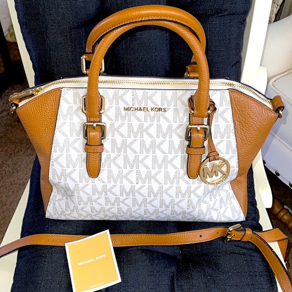 Michael Kors Accessories - NWOT Michael Kors purse! Prices to sell to clear space.